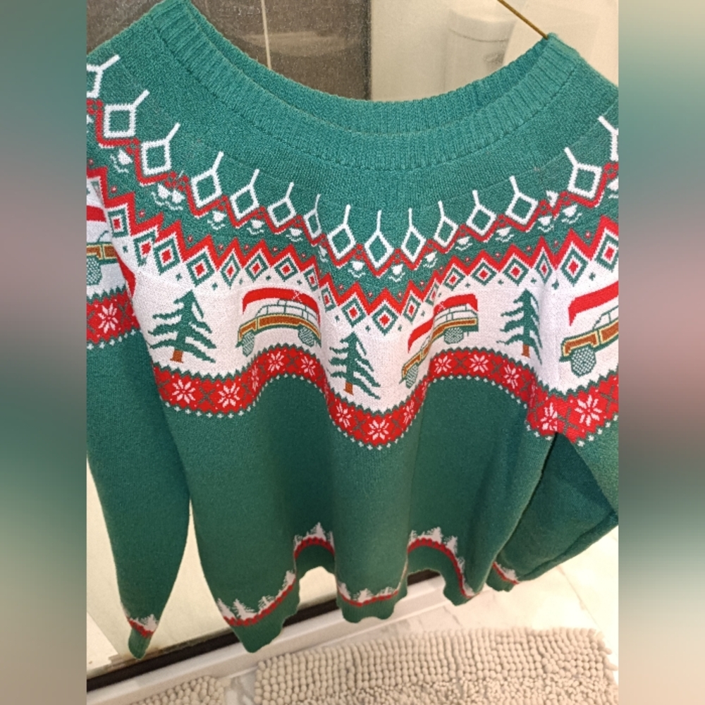 Festive Green Holiday Sweater Christmas Vacatiom Vibes.